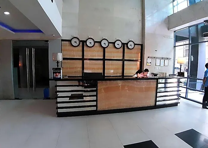 Residences In Ramos Tower By P&j