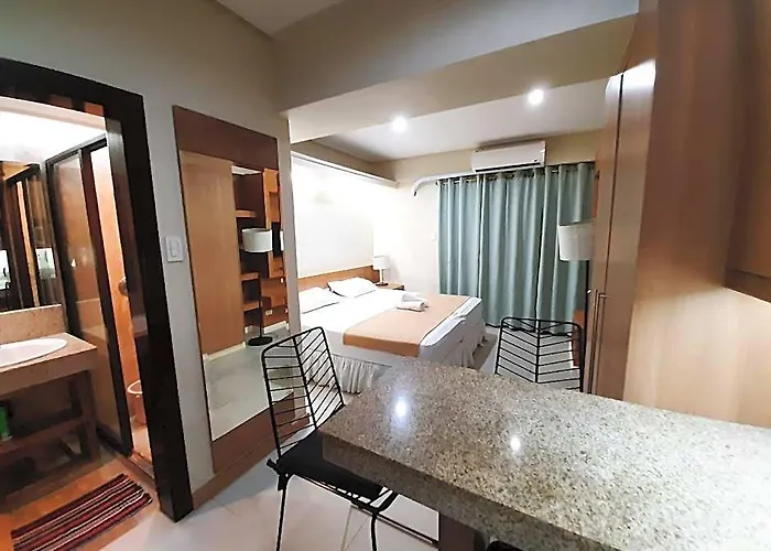 호텔 Residences In Ramos Tower By P&j 5*