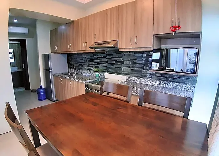 Residences In Ramos Tower By P&j 5*